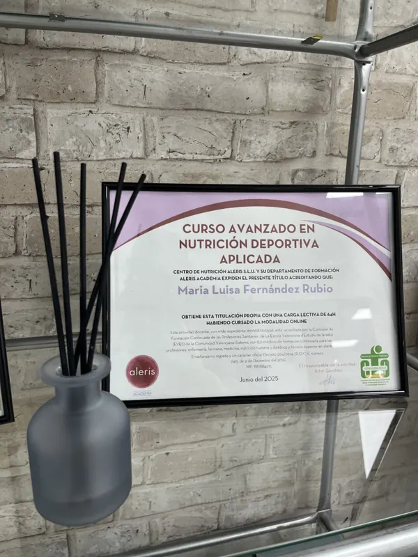 Diploma del curso avanzado en Nutrición Deportiva Aplicada de Aleris Academia